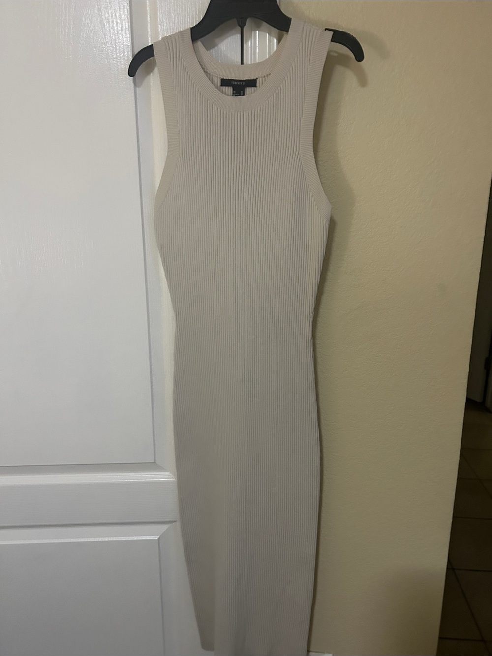 Forever 21 Sleeveless Ribbed Midi Dress in Light Beige